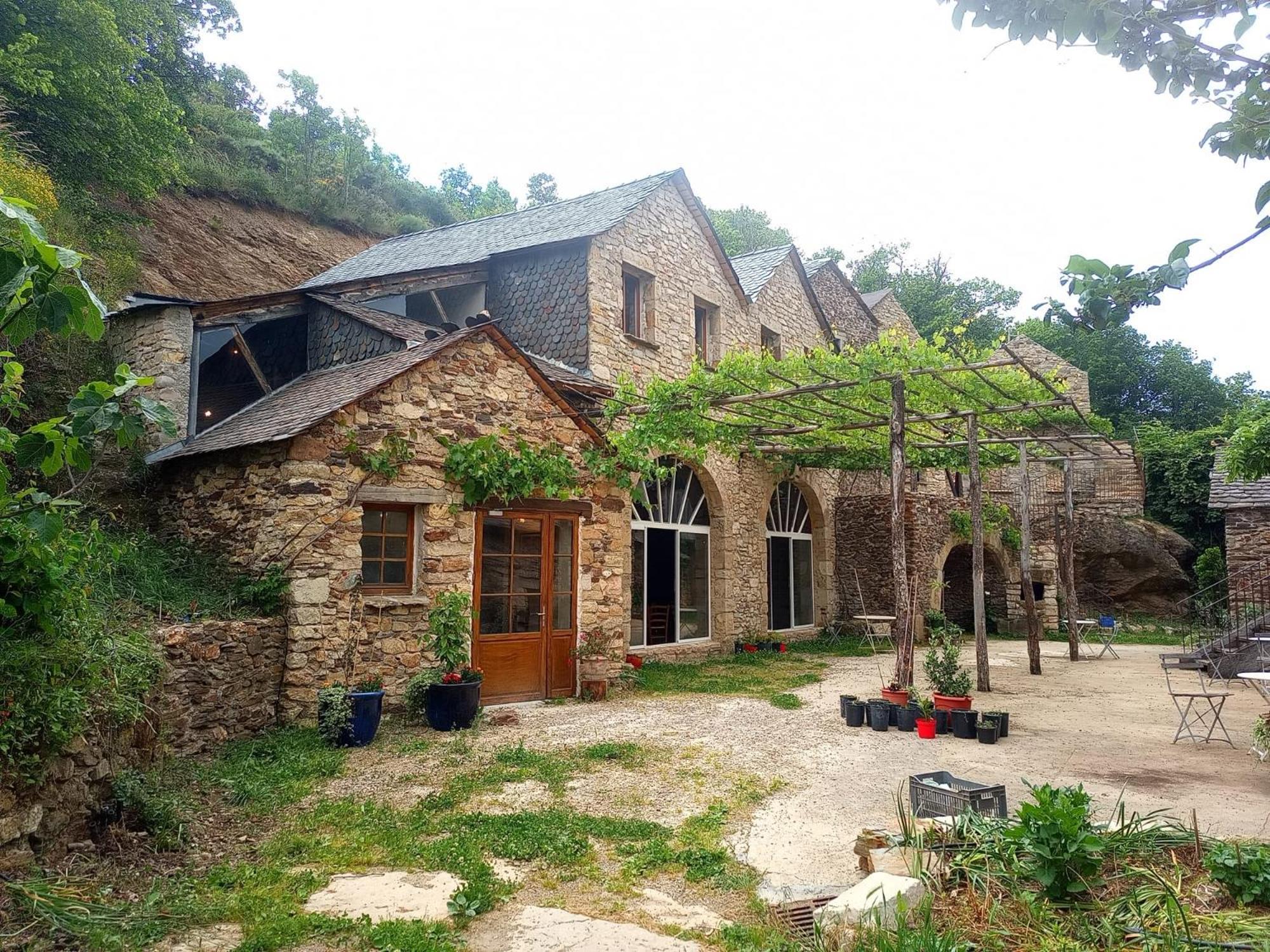 ホテル La Ferme Des Cevennes Florac エクステリア 写真