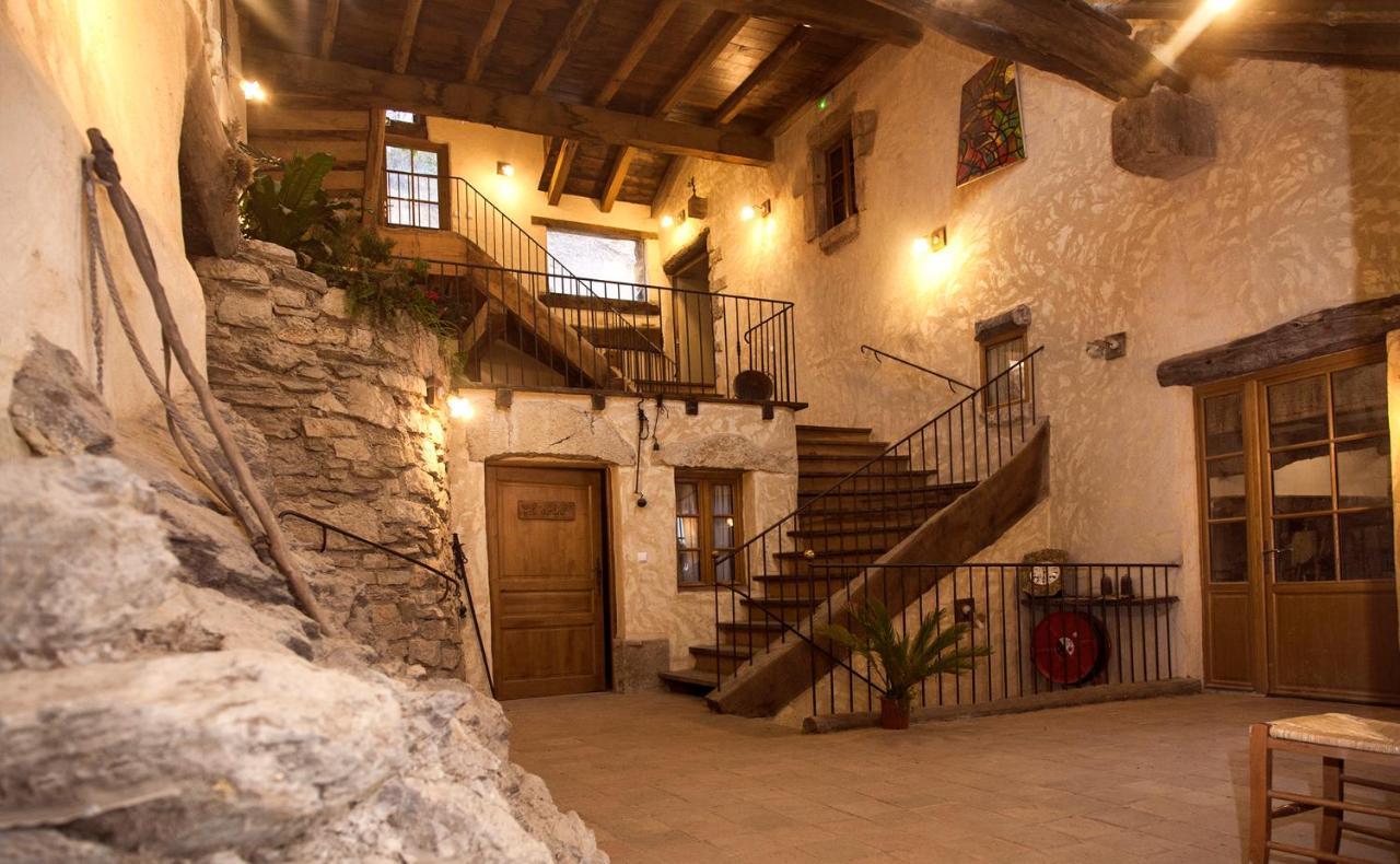 ホテル La Ferme Des Cevennes Florac エクステリア 写真